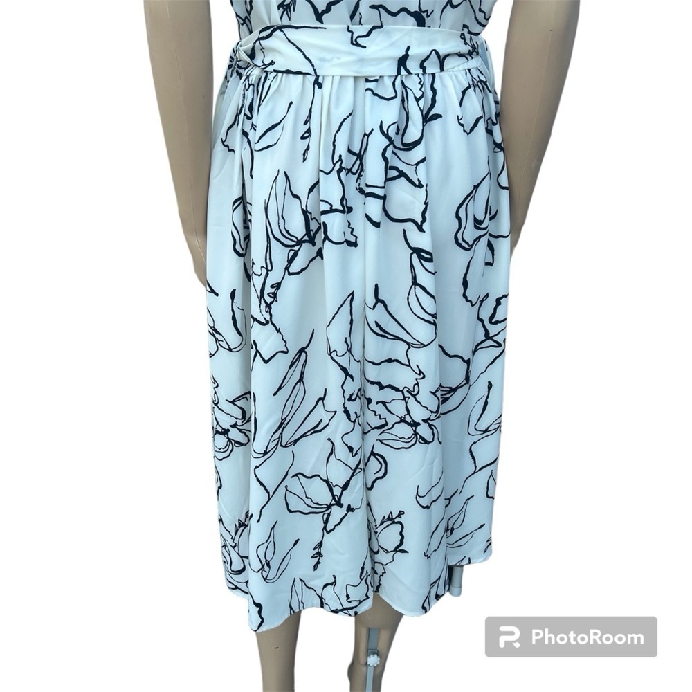 Poetic Bloom White Black Floral Shirt Button Down Dress - Picture 5 of 13